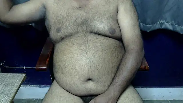 hairysubcub_70's cam snapshot