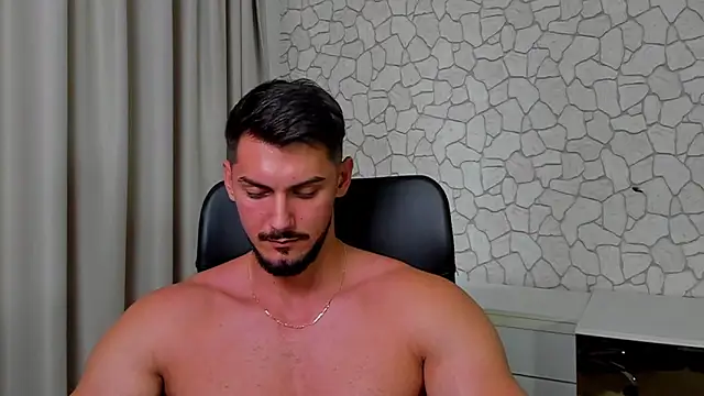 ClintMasters live sex cam