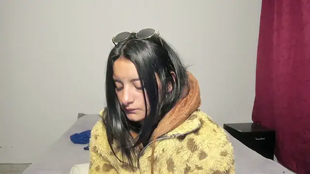 skinny_Yizz's Stripchat show and profile