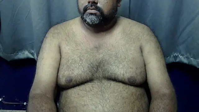 hairysubcub_70's cam snapshot