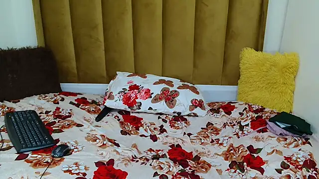 BigbootyliciousXXX live sex cam