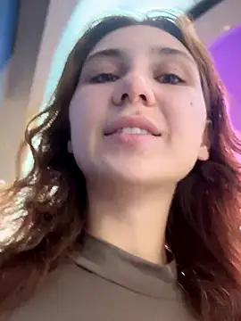 QuitieLia live sex cam