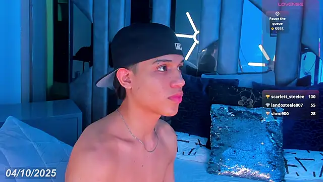 Sebax_Young live sex cam