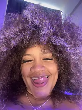 riri_brunnete live sex cam