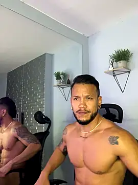 ARON_TAYLER01 live sex cam