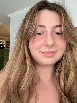 curvyflawless live sex cam
