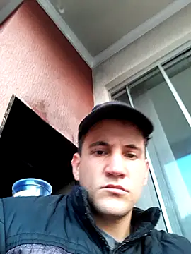 RjroundtheWRLD's web cam