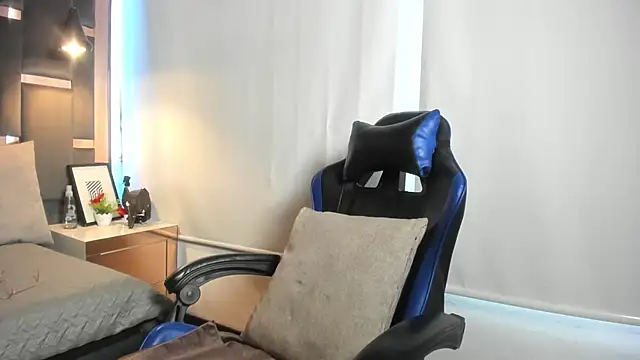 Sashapornxxx's web cam
