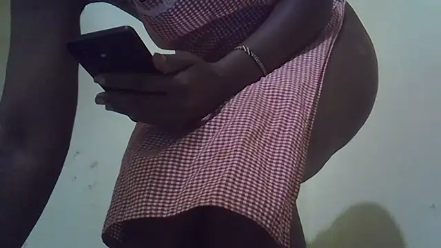 Fuckassholebby's cam snapshot