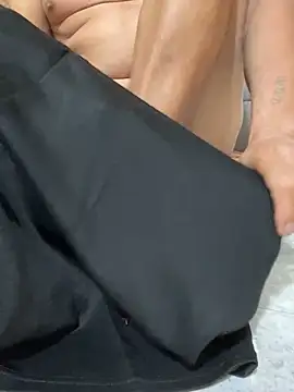 hotboy2x live sex cam
