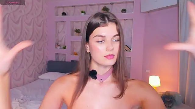 FloraDobb live sex cam