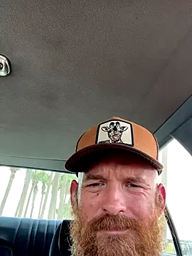 32XRedBeard live sex cam