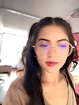 KyliePink_'s web cam