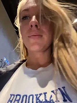 Sweet___Emily live sex cam