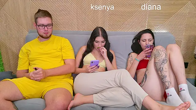 Ksenny live sex cam