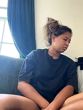 AshleyLoveee live sex cam