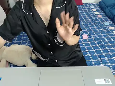 Lingzhu2024's web cam