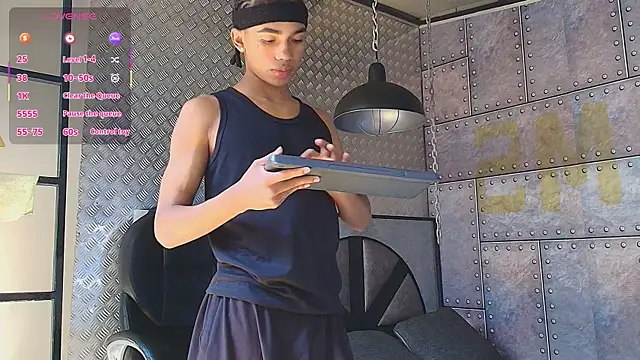 AlanCutee live sex cam