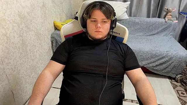 desiredude9 live sex cam