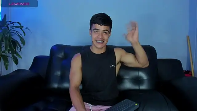 Rob_saenz_ live sex cam