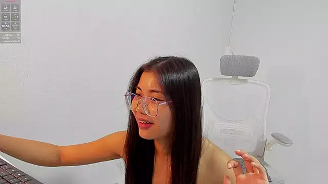 Cee_chalynn live sex cam