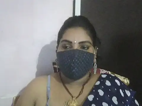 Nisha-telugu live sex cam
