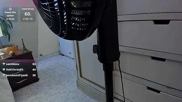 Ares_di_martin live sex cam