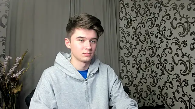 SherlockMax live sex cam