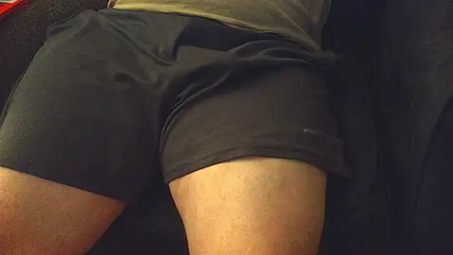 thighguy30's cam snapshot