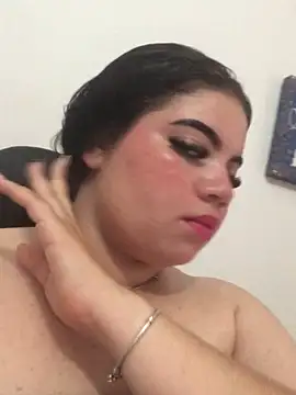 Kuromy_x live sex cam