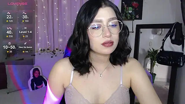 mily_thomson_b_ live sex cam