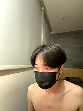 Yo155 live sex cam