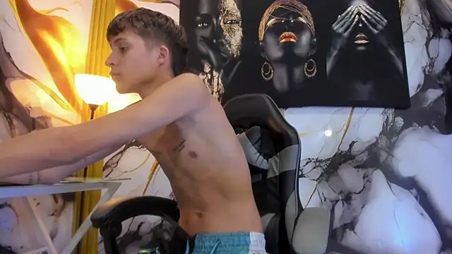 mono_blonde live sex cam