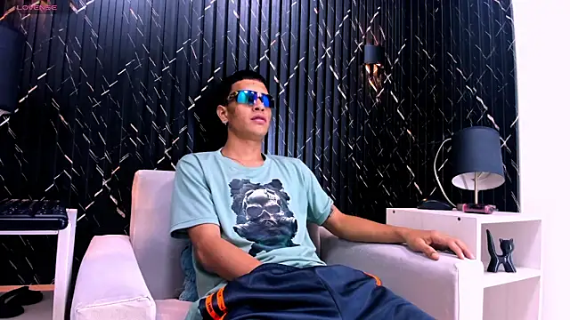 Matt_Ruso live sex cam