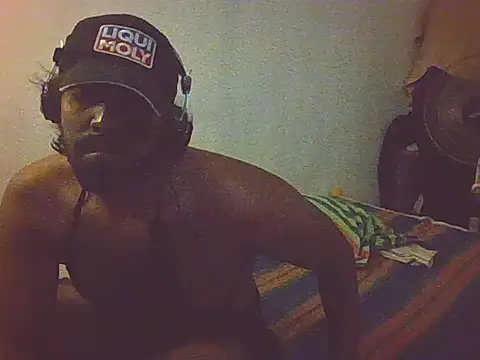 Srilankanbottomboy's cam snapshot