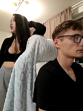 yourfavcouple_ live sex cam