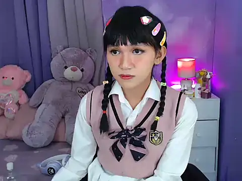 urlovelyfreya live sex cam