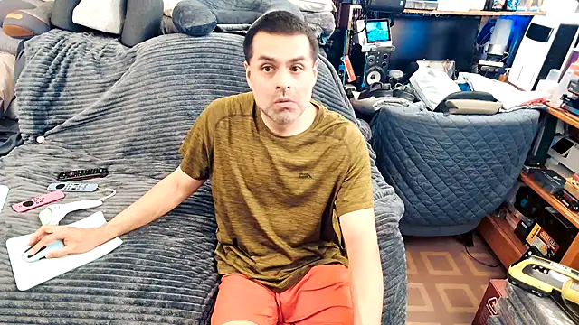 ClampMaster live sex cam