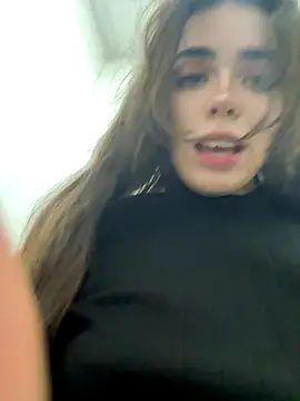 pantyless live sex cam