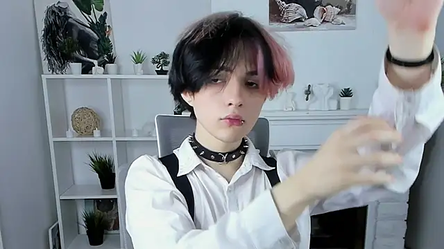 Justin_Care live sex cam