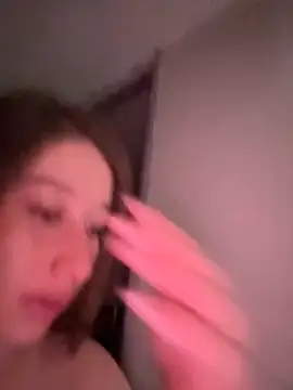 roouse live sex cam