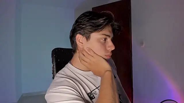 Giordano_Russo live sex cam