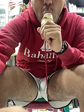 JuanZapata33 live sex cam