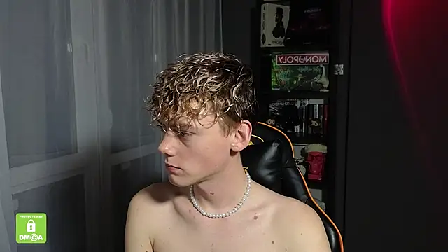 Keytaro live sex cam