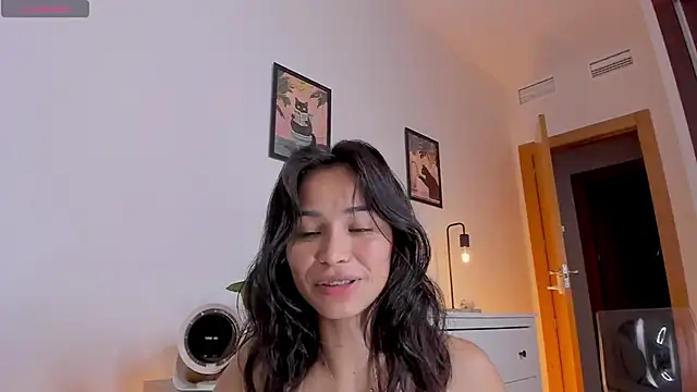 Adriennesexxx live sex cam