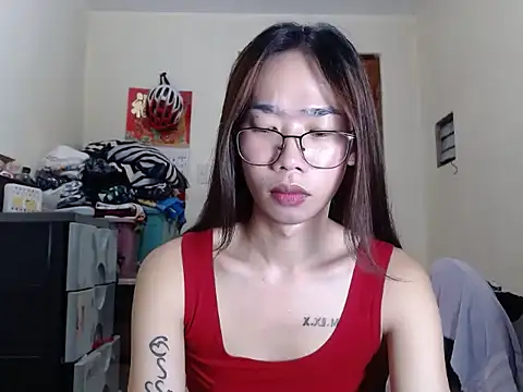 AsianFuckBuddies live sex cam