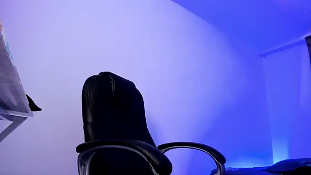 Aron_Boyy live sex cam