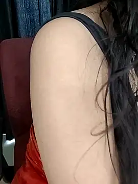 kaamuk_shweta live sex cam