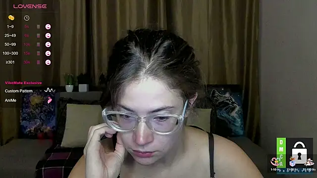 Alicia_redfollow live sex cam