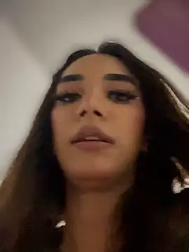 Nikol_Rang__ live sex cam